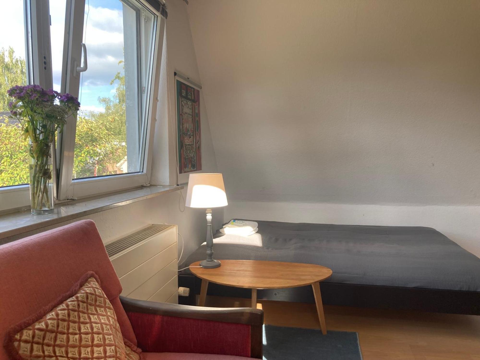 Privatzimmer Am Volkspark - Naehe Arenen Und Trabrennbahn Hamburg Exterior foto