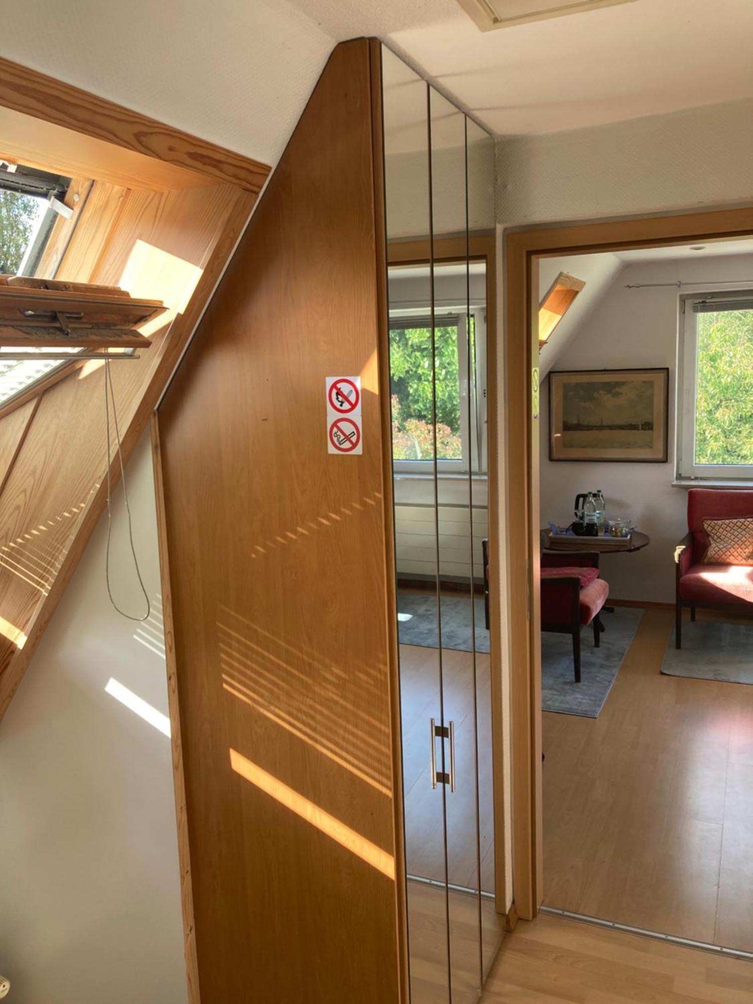 Privatzimmer Am Volkspark - Naehe Arenen Und Trabrennbahn Hamburg Exterior foto